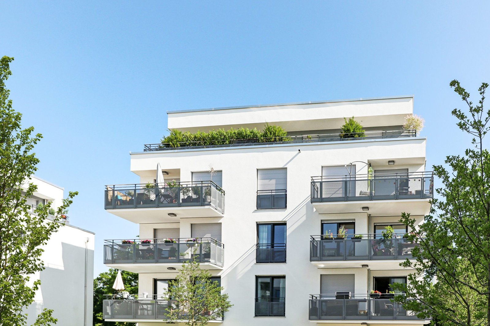 SCHWARZENBERG REAL ESTATE